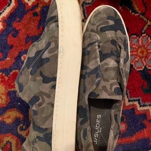 Jslides camo platform sneaker